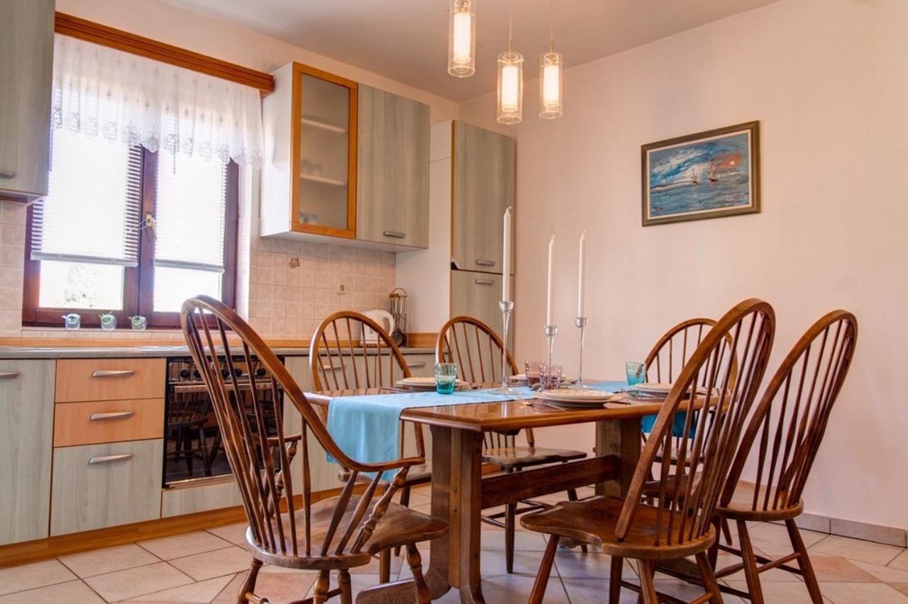 Sveti Anton  Malinska Apartment 1 מראה חיצוני תמונה